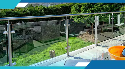 Top-Notch Patio Glass Balustrade Installation